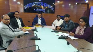 Read more about the article आगामी लोकसभा आम चुनाव 2024 को लेकर जिला निर्वाचन पदाधिकारी ने की बैठक