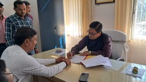 Read more about the article दुर्गानन्द झा (झा.शि.से.) क्षेत्रीय शिक्षा संयुक्त निदेशक के रूप में प्रभार ग्रहण