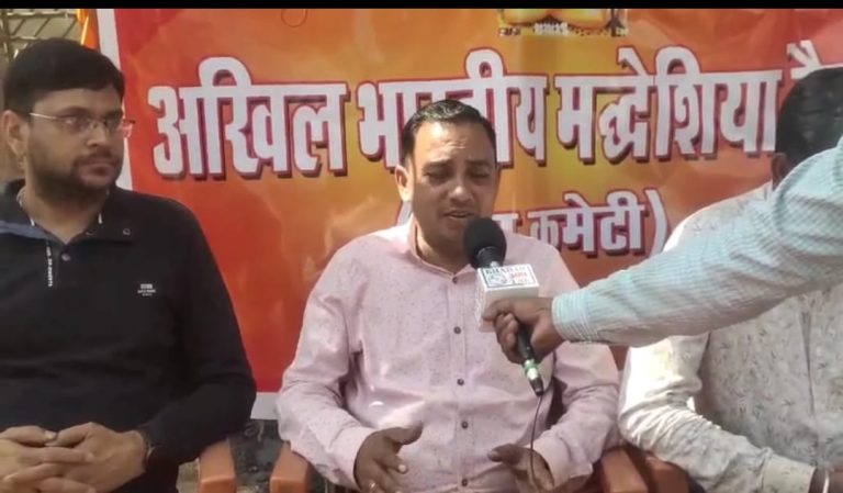 Read more about the article अखिल भारतीय मध्यदेशीय वैश्य युवा समाज का होली मिलन समारोह 17 मार्च को
