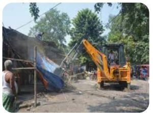 Read more about the article अवैध जमाबंदी रदद् करते हुए अतिक्रमण हटाने को नावाबाजार अंचल अधिकारी ने दिया निर्देश