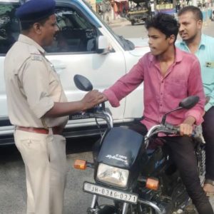 Read more about the article विस्फोटक के साथ युवक गिरफ्तार