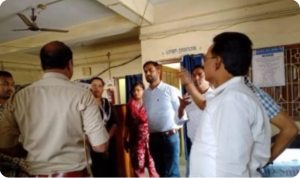 Read more about the article पलामू के ग्रामीण बैंक में छह लाख की लूट