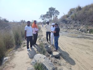 Read more about the article उपायुक्त के निर्देश पर डीएमओ ने नौडीहा क्षेत्र में संचालित का माइंस का किया निरीक्षण