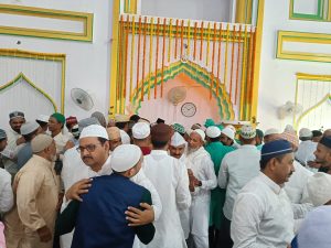 Read more about the article सतबरवा में ईद का त्यौहार हर्सोल्लास संपन्न