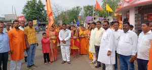 Read more about the article कलाश यात्रा के साथ नव निर्मित आदिशक्ति महाबीर मंदिर मे प्राण प्रतिष्ठा कार्यक्रम का आयोजन
