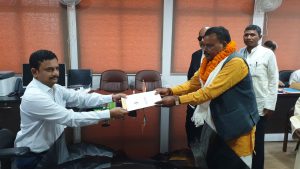 Read more about the article लोकसभा प्रत्याशी लोकहित अधिकार पार्टी के सनन राम ने नामांकन भरा