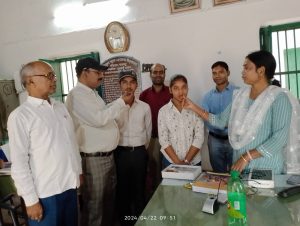 Read more about the article प्लस टू सूरत उच्च विद्यालय लोहड़ा ने मैट्रिक में टाप टेन छात्रों को किया सम्मानित