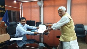 Read more about the article भाजपा पार्टी के लोकसभा प्रत्याशी सह पलामू सांसद विष्णु दयाल राम ने अपना नामांकन किया