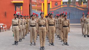 Read more about the article एमके डीएवी स्कूल में चल रहे 10 दिवसीय एन.सी.सी. शिविर में 9वें दिन दिया गया शस्त्र संचालन प्रशिक्षण