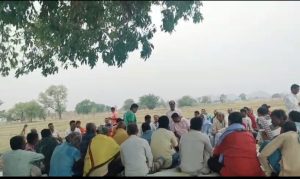 Read more about the article क्रेशर प्लांटों से उड़ रही धूल, ग्रामीणों ने दी आंदोलन की चेतावनी