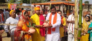 Read more about the article कलश यात्रा के साथ लोहड़ी में नौ दिवसीय महायज्ञ का शुभारंभ