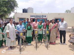 Read more about the article पड़वा में छात्रों को मिला निशुल्क साइकिल