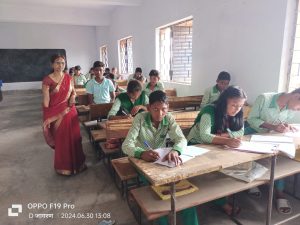 Read more about the article पंडवा में मुख्यमंत्री मेधा छात्रवृत्ति परीक्षा संपन्न