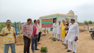 Read more about the article पंडित गौरी बाबा स्मृति मंच ने किया फलदार पौधारोपण