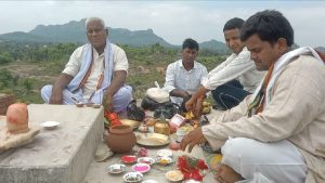 Read more about the article क्षेत्र में अच्छी वर्षा के लिए भुड़ली पहाड़ पर भगवान इंद्र का हुआ विशेष पूजा-अर्चना