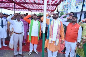 Read more about the article संत मरियम विद्यालय में हर्षोल्लास के साथ मनाई गई राष्ट्रीय महापर्व, देश भक्ति गानों से गूंजा परिसर