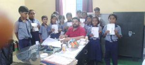 Read more about the article दांतों की सुरक्षा के लिए बच्चों को जंक फूड खाने से बचना चाहिए, डॉ विनीत
