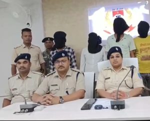 Read more about the article अपहरण कर्ताओं के चंगुल से बच्चा बराबर