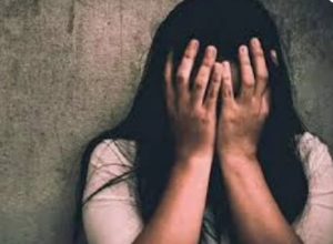 Read more about the article डालसा ने लिया संज्ञान सामुहिक दुष्कर्म पीड़िता को तत्काल 20 हजार का दैनिक उपयोग की बस्तु उपलब्ध कराया गया