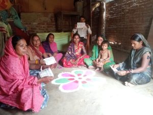 Read more about the article वोटर इनफार्मेशन स्लीप का वितरण शुरू,घर-घर पहुंच रहा मतदाता पर्ची