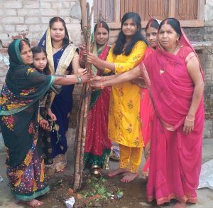 Read more about the article सतबरवा में भईया दूज का त्योहार हर्षोल्लास संपन्न