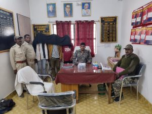 Read more about the article हुसैनाबाद में हथियार के साथ तीनगिरफ्तार