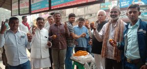 Read more about the article राजद की जीत पर कार्यकर्ताओं ने मनाया जश्न,बांटी मिठाई