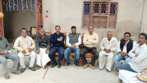 Read more about the article समाजसेवी ने कंबल व अलाव व्यवस्था का किया मांग