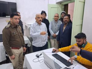 Read more about the article प्रधान जिला व सत्र न्यायाधीश ने केंद्रीय कारा का निरीक्षण किया