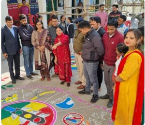 Read more about the article सड़क सुरक्षा जागरुकता माह पर रंगोली प्रतियोगिता का आयोजन
