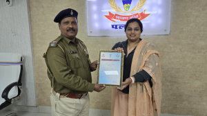 Read more about the article एसपी कार्यालय में विधानसभा 2024 में उत्कृष्ट प्रदर्शन हेतु पुलिसकर्मियों को सम्मानित किया गया