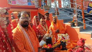 Read more about the article सतबरवा में नवनिर्मित शिवमन्दिर प्राणप्रतिष्ठा कार्यक्रम संपन्न