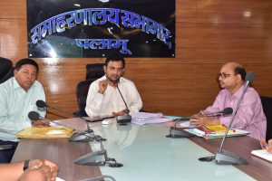 Read more about the article रिकॉर्ड रूम होगा समृद्ध: उपायुक्त