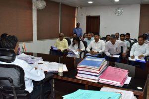 Read more about the article पलामू में भव्यता के साथ मनाएं अंतराष्ट्रीय योग दिवस : उपायुक्त