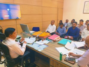 Read more about the article आवास योजनाओं में लक्षय के विरूद्ध शत प्रतिशत उपलब्धि प्राप्त करें : उप विकास आयुक्त