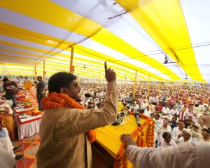 Read more about the article पटना में आयोजित प्रजापति हुंकार रैली में शामिल हुए अविनाश देव, कुम्हारों की राजनीतिक हिस्सेदारी की उठी मांग