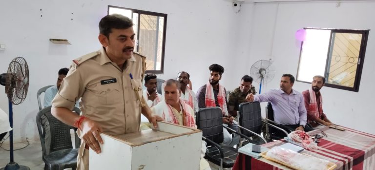Read more about the article कौशल विकास केंद्र, रेड़मा में मानव तस्करी के प्रति छात्रों को किया गया जागरूक