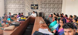 Read more about the article बीएलओ को नजरी नक्शा तैयार करने का दिया गया प्रशिक्षण