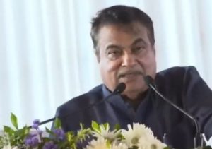 Read more about the article गढ़वा में गडकरी ने 2 राष्ट्रीय राजमार्ग परियोजनाओं का शिलान्यास किया, शिबू सोरेन के स्वास्थ्य की कामना की, कई फोरलेन सड़कों को मंजूरी