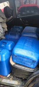 Read more about the article दंगवार: गुप्त सूचना पर कार्रवाई, 500 लीटर स्पिरिट बरामद – वाहन जब्त