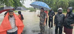 Read more about the article पलामू में 18 घंटे से लगातार भारी बारिश, जनजीवन अस्त-व्यस्त