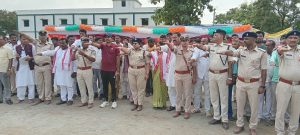 Read more about the article पलामू पुलिस द्वारा स्वतंत्रता दिवस पर दो दिवसीय फुटबॉल टूर्नामेंट एवं नशा मुक्ति जागरूकता अभियान