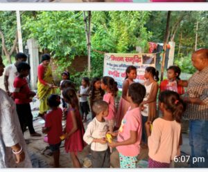 Read more about the article बच्चों के बीच नैतिक मूल्यों को बढाती समृद्धि की पाठशाला