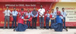 Read more about the article राज्य स्तरीय गतका प्रतियोगिता में संत मरियम स्कूल के 11 खिलाड़ियों का चयन