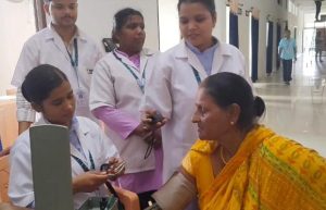 Read more about the article सत्य साईं नर्सिंग रिसर्च इंस्टीट्यूट एवं फोर्टिज अस्पताल में लगा स्वास्थ्य शिविर