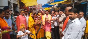 Read more about the article सतबरवा में 34वां नवाह्न पारायण महायज्ञ शुरू, कलश यात्रा में उमड़ा जनसैलाब