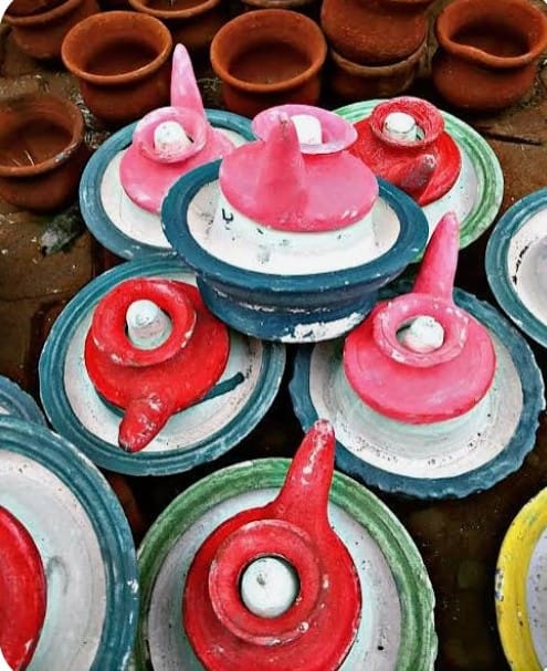 Read more about the article झारखण्ड स्थापना दिवस के अवसर पर आंगनबाड़ी स्तर पर “ मिट्टी के खिलौने”एवं क्रिएटिविटी कार्यक्रमों का सफल आयोजन