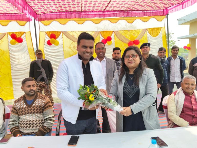 Read more about the article पलामू जिले में शुरू हुई धान की खरीदी,किसानों से 63 केंद्रों में माध्यम से लिया जायेगा धान,2450 रुपए प्रति क्विंटल के दर पर होगा भुगतान