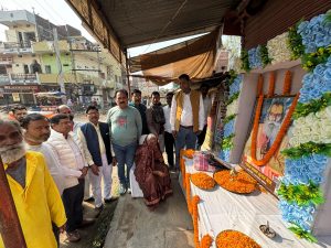 Read more about the article दिवंगत श्याम सुंदर वैध की दूसरी पुण्यतिथि पर हरिहरगंज में भव्य भंडारे का आयोजन
