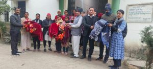 Read more about the article एसटी छात्रावास मे रह रही छात्राओं के बीच कंबल का किया गया वितरण